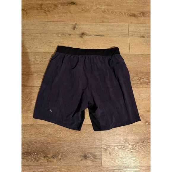 Lululemon Mens Blue Atlhetic Shorts Size XL w/ Drawstring - Picture 2 of 3